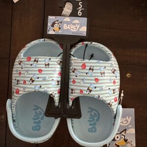 Bluey sandals